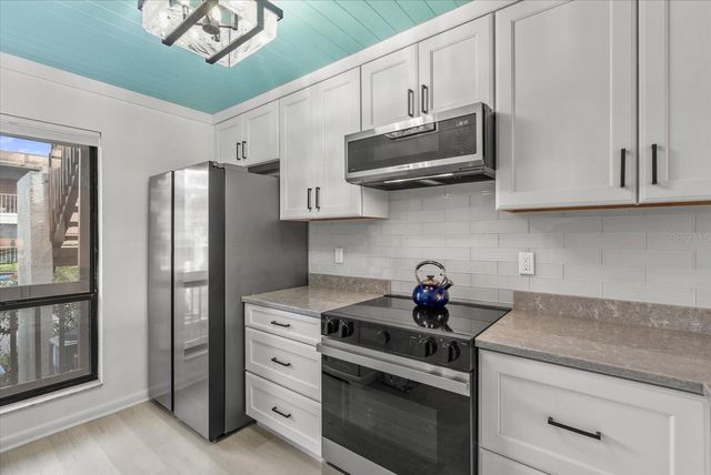 1124 BIRD BAY WAY 181, Venice, FL 34285