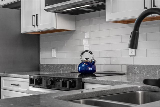 1124 BIRD BAY WAY 181, Venice, FL 34285