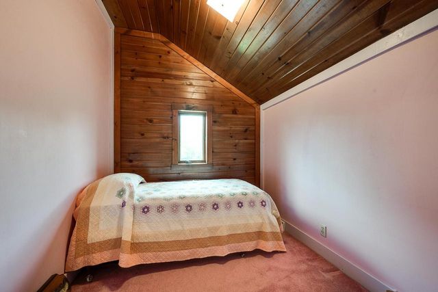 3402 Rutland Dunn Town Line Road, Stoughton, WI 53589