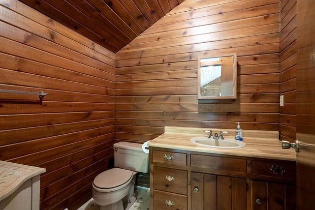 3402 Rutland Dunn Town Line Road, Stoughton, WI 53589