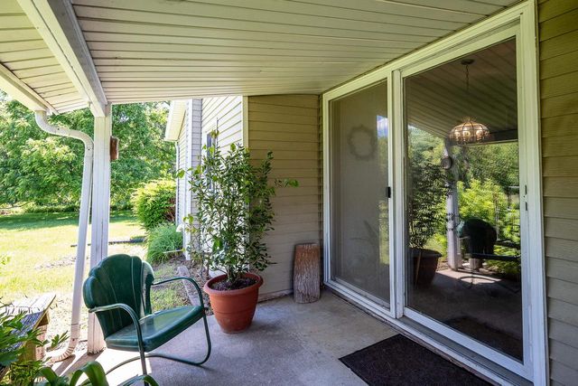 3402 Rutland Dunn Town Line Road, Stoughton, WI 53589