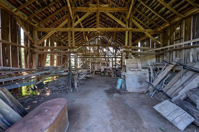 3402 Rutland Dunn Town Line Road, Stoughton, WI 53589