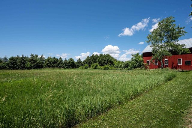 3402 Rutland Dunn Town Line Road, Stoughton, WI 53589