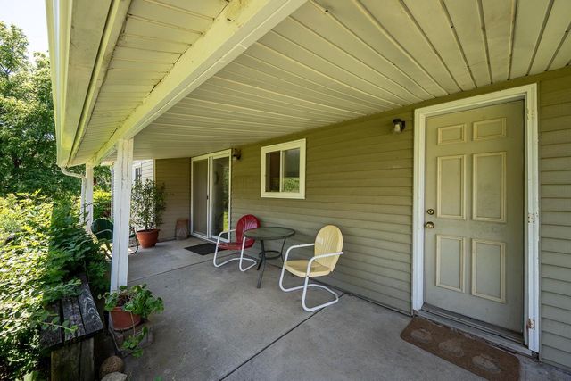 3402 Rutland Dunn Town Line Road, Stoughton, WI 53589