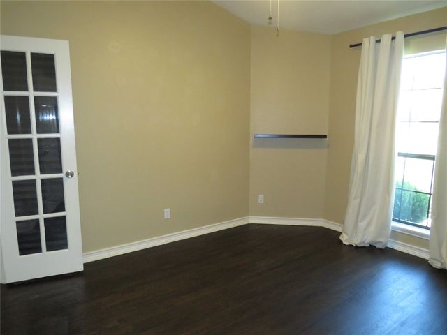 2308 Crestmeadow Street, Denton, TX 76207