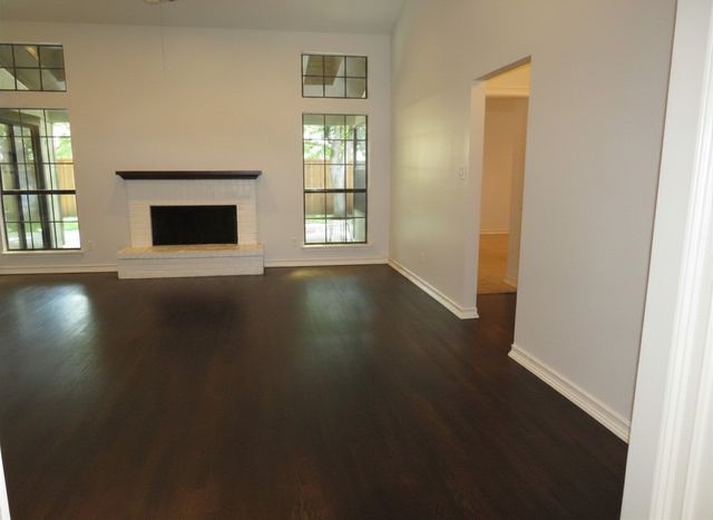 2308 Crestmeadow Street, Denton, TX 76207