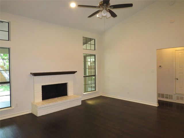 2308 Crestmeadow Street, Denton, TX 76207