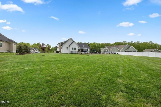 30 Old Garden Lane, Youngsville, NC 27596