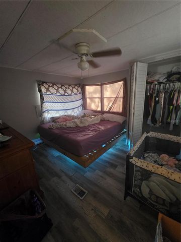 205 LITTLE STAR ROAD, Hawthorne, FL 32640