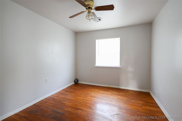 1017 W 15th, Sulphur, OK 73086