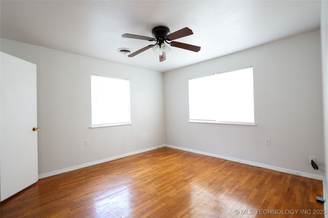 1017 W 15th, Sulphur, OK 73086