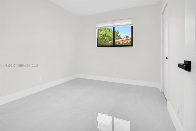 740 NE 43rd Ct, Deerfield Beach, FL 33064