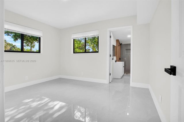 740 NE 43rd Ct, Deerfield Beach, FL 33064