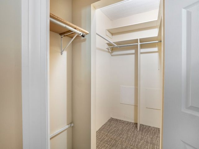 200 Swanton St 717, Winchester, MA 01890