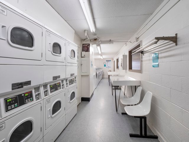 200 Swanton St 717, Winchester, MA 01890