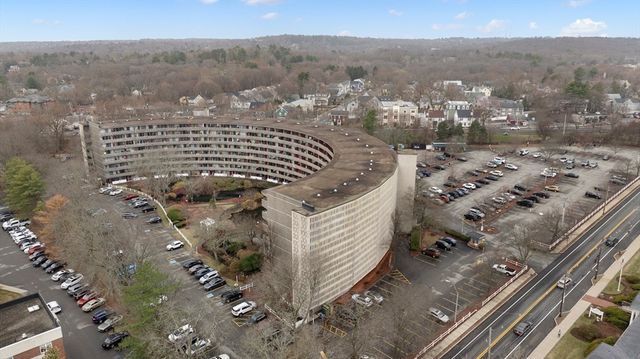 200 Swanton St 717, Winchester, MA 01890