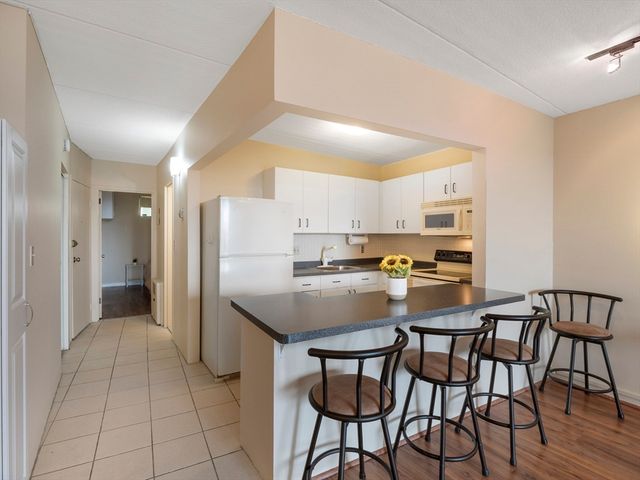 200 Swanton St 717, Winchester, MA 01890