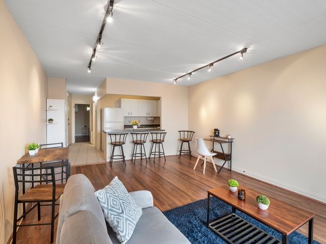 200 Swanton St 717, Winchester, MA 01890