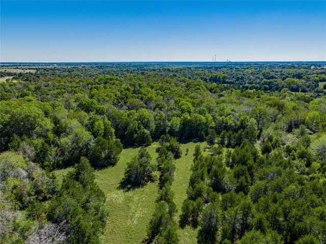1489 Fm 1457, Round Top, TX 78954