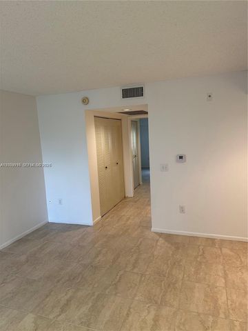 800 SW 137th Ave 404G, Pembroke Pines, FL 33027