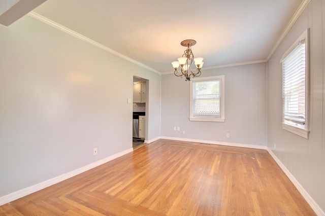131 Kennedy Road, Fort Wright, KY 41011
