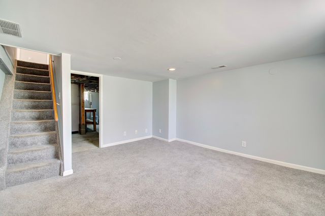 131 Kennedy Road, Fort Wright, KY 41011