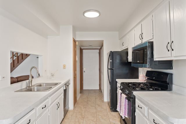 19401 Hickory Place, Country Club Hills, IL 60478