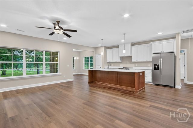 18 Lansing Drive, Ellabell, GA 31308