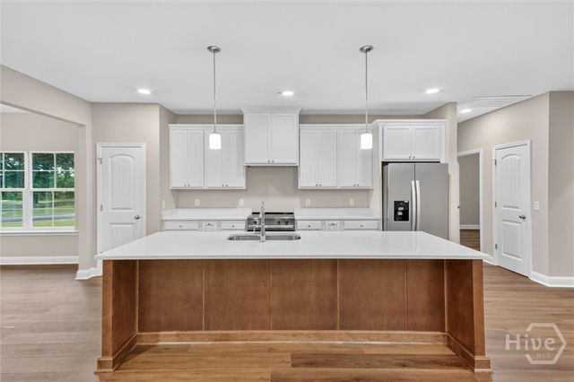 18 Lansing Drive, Ellabell, GA 31308