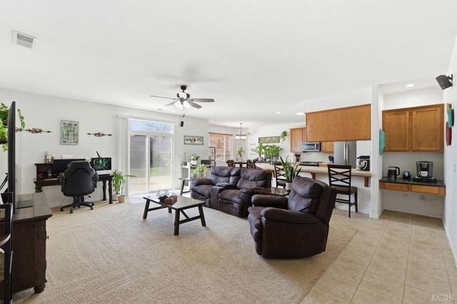 2235 Charlie Chambers Drive, Hanford, CA 93444