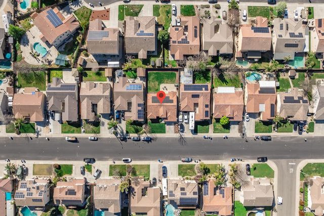 2235 Charlie Chambers Drive, Hanford, CA 93444