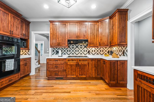 1816 Yorkshire Drive, Woodstock, GA 30189