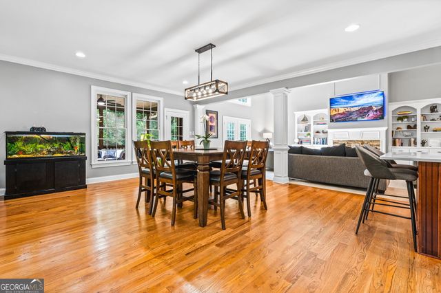 1816 Yorkshire Drive, Woodstock, GA 30189