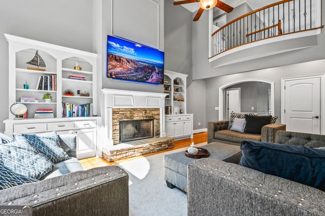 1816 Yorkshire Drive, Woodstock, GA 30189