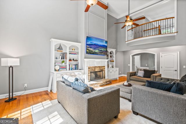 1816 Yorkshire Drive, Woodstock, GA 30189