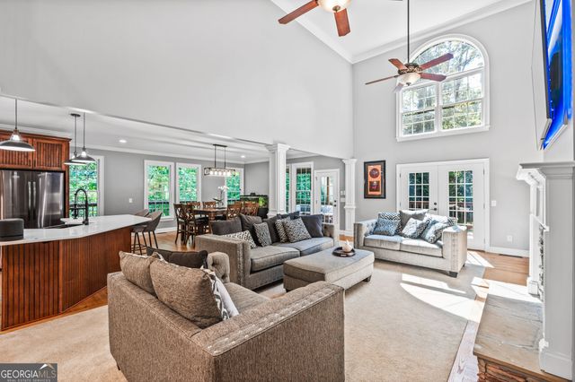 1816 Yorkshire Drive, Woodstock, GA 30189