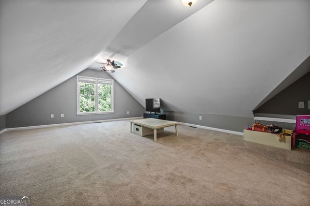 1816 Yorkshire Drive, Woodstock, GA 30189