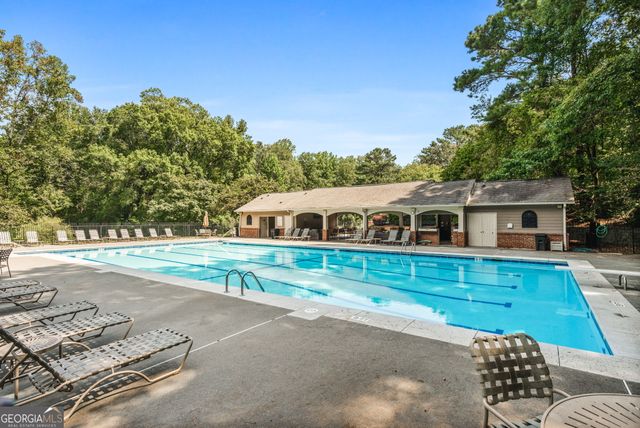 1816 Yorkshire Drive, Woodstock, GA 30189