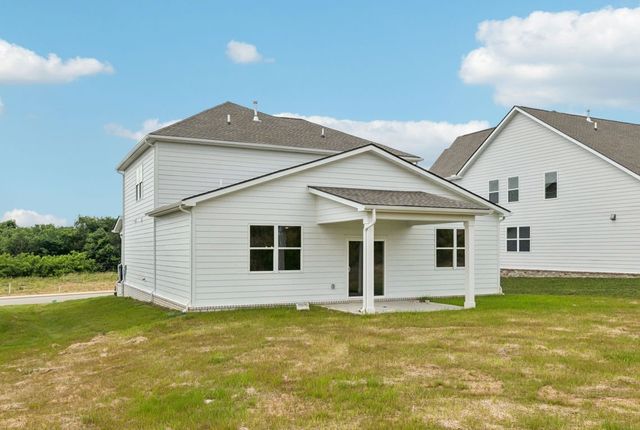 1088 Large Poppy Dr, La Vergne, TN 37086