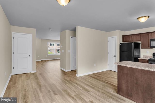 849 GREGS DR, Harrisburg, PA 17111
