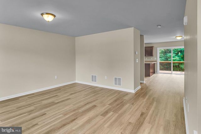 849 GREGS DR, Harrisburg, PA 17111