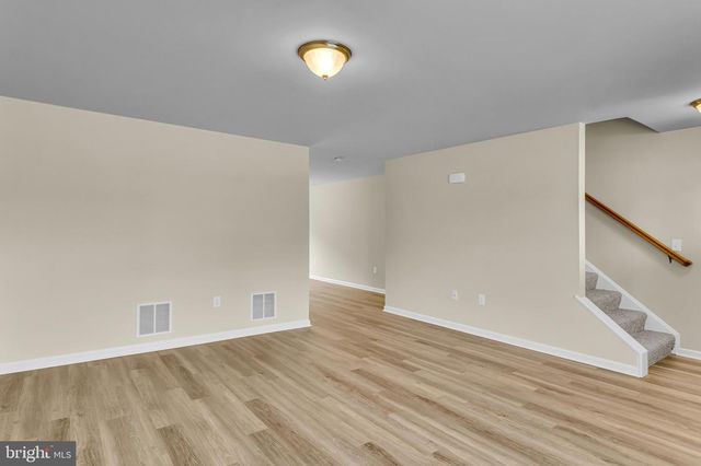 849 GREGS DR, Harrisburg, PA 17111