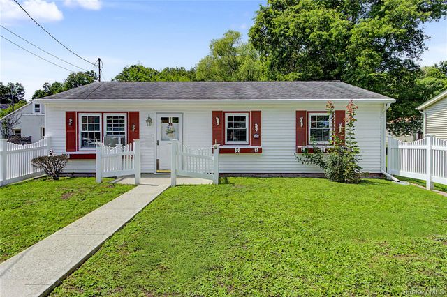 38 Seely Street, Walden, NY 12586