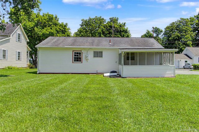 38 Seely Street, Walden, NY 12586