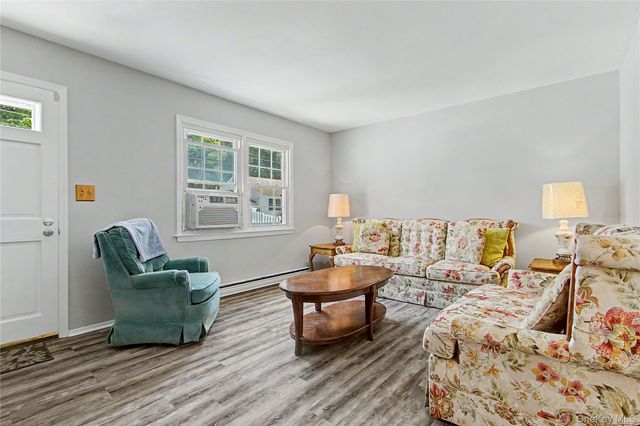 38 Seely Street, Walden, NY 12586