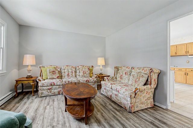 38 Seely Street, Walden, NY 12586