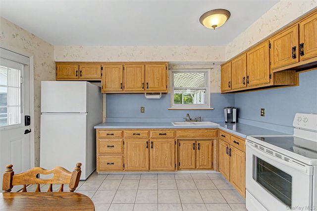 38 Seely Street, Walden, NY 12586