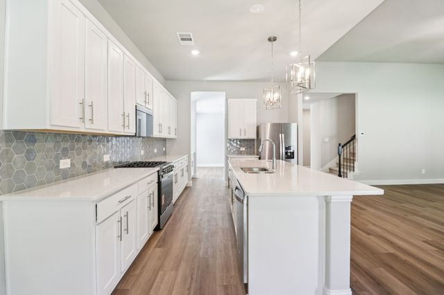 4030 Granbury Drive, Farmersville, TX 75442