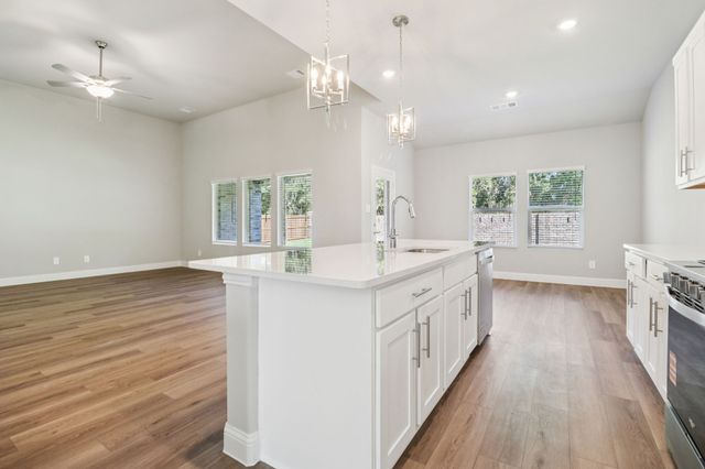 4030 Granbury Drive, Farmersville, TX 75442