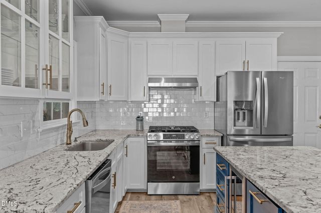 1105 Linden Ridge Drive, Holly Springs, NC 27540